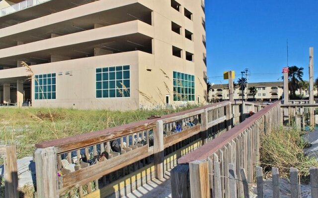 Crystal Shores West 805