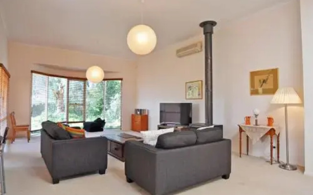 Seaspray - Surf Side