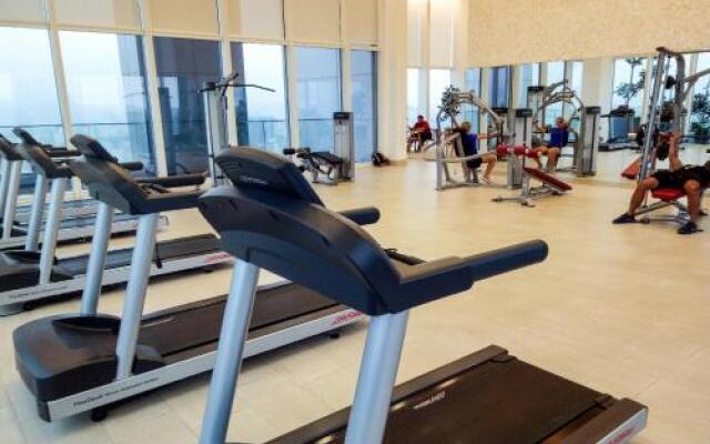 the face suite platinum twin towers