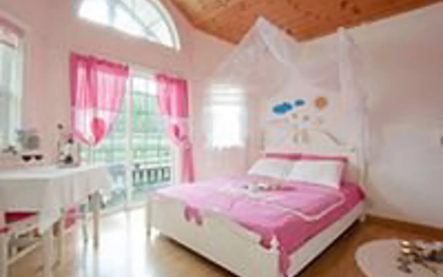 Taean Kkochji Ireland Pension