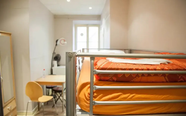 Apartment on Place Massena