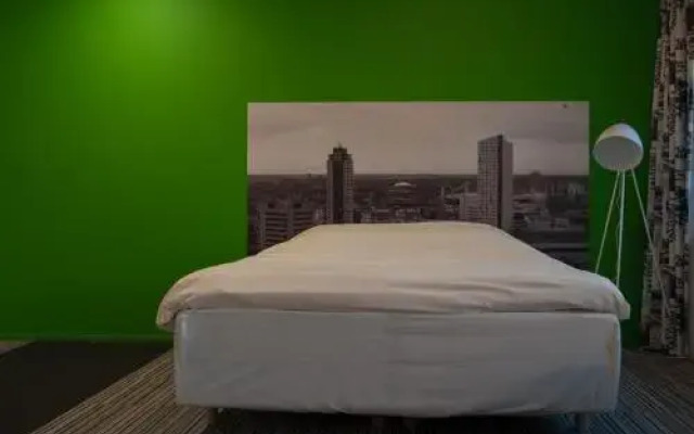 Camelot Rooms