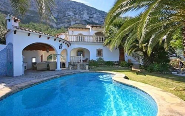 Villa Lau