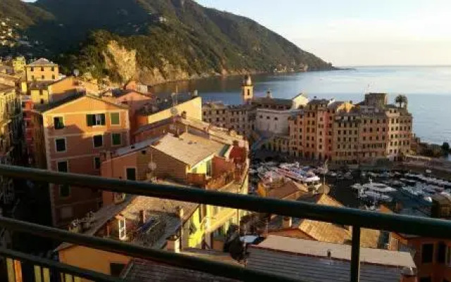 A Due Passi Dal Cielo E Dal Mare - Apartment - Room & Parking