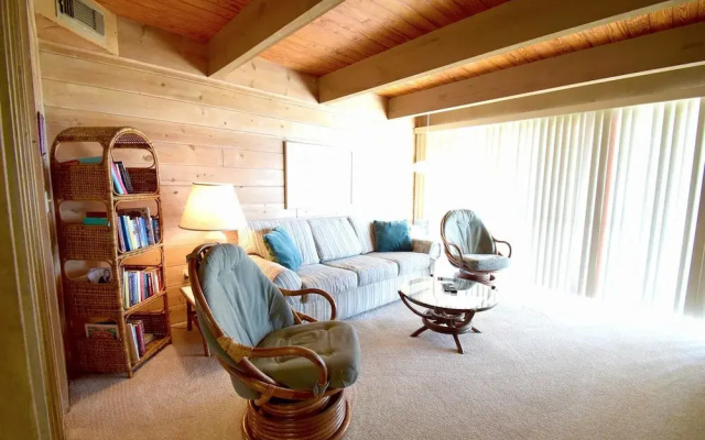 Beach Place 7