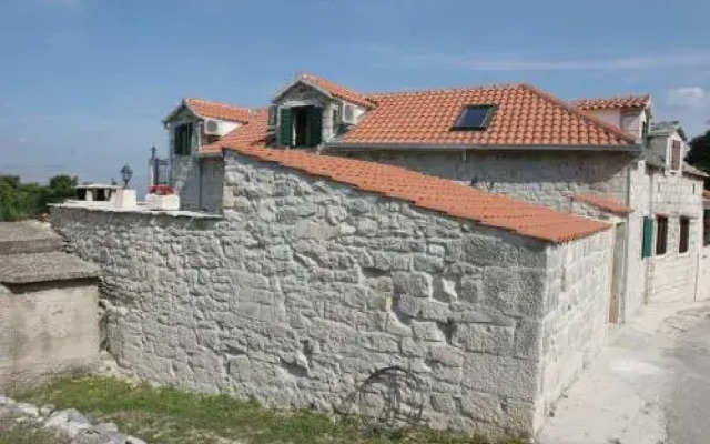 Villa Škrip