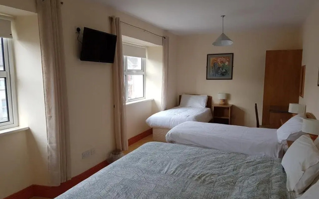 Myles Creek Guesthouse