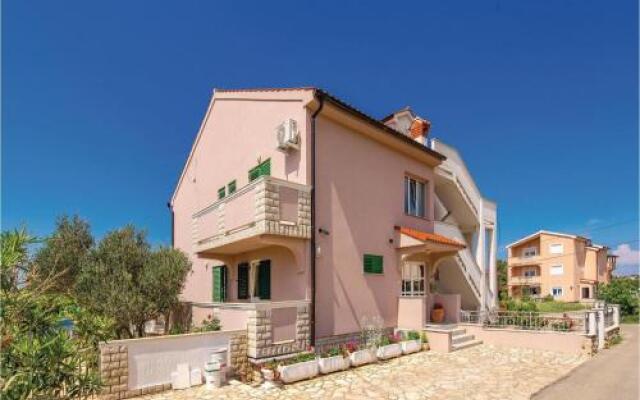 Holiday Home Petar IR7651