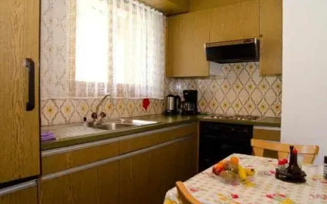 Haus chè d'Mot