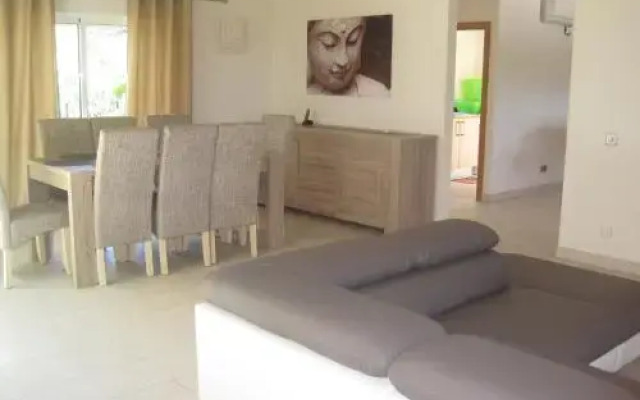 Villa "Oasis"- C