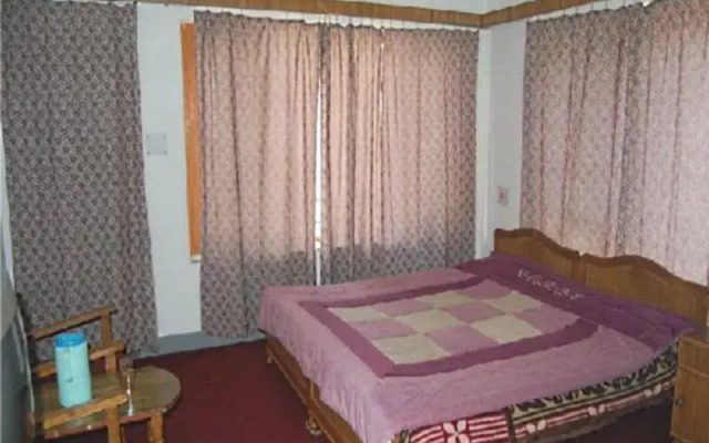 Hotel Season Palace