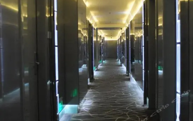 Zhengzhou Zijun Fashion Hotel