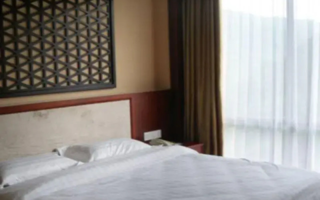 Longyan Capital International Hot Spring Resort
