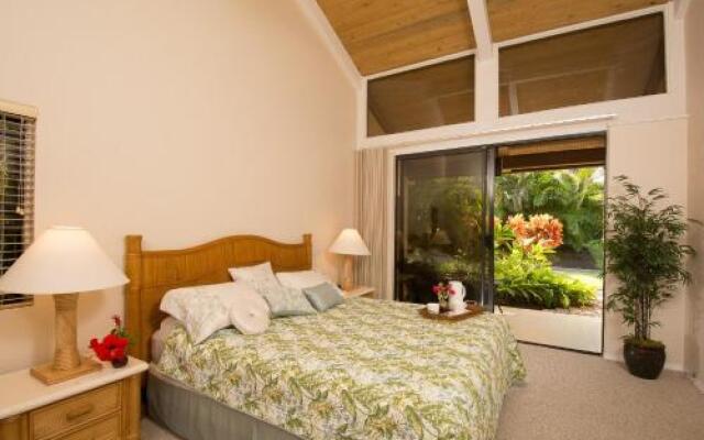 Palekaiko (Paradise) - 2 Br condo by RedAwning