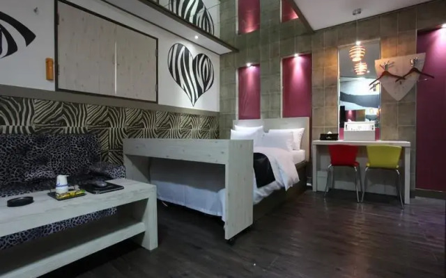 Wow hotel