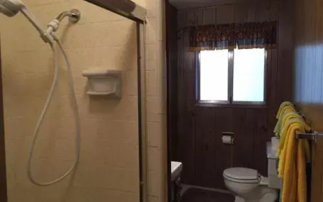Papa Bear Cabin - 3BR/3BA Home