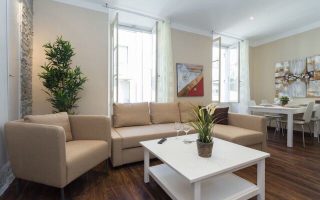 Chocolate - Spacious & Cosy 2-Br Center