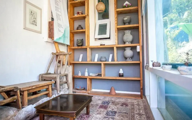 Goseong Hwapoli Pension