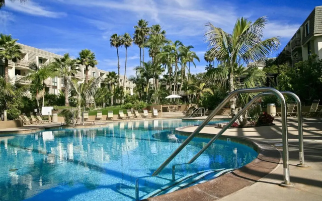 California Dreamin - 1 Br Condo