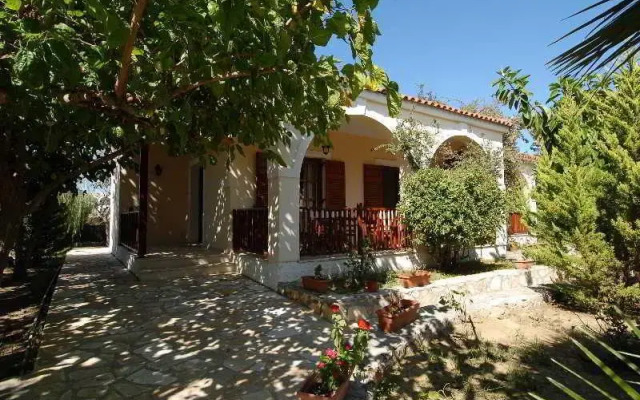Marina's Villas