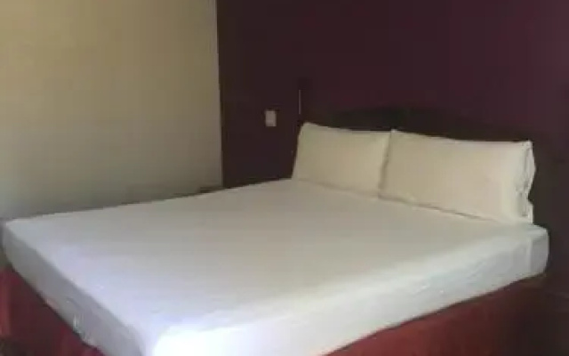 Budget Inn