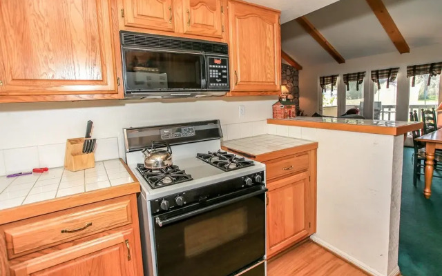 Bear Mountain Escape Condo