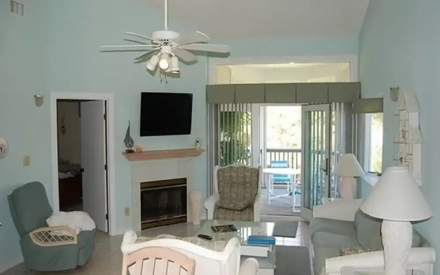 Windermere 5-H - 2 Br Condo