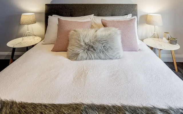 Devonport's Luxury Cottage