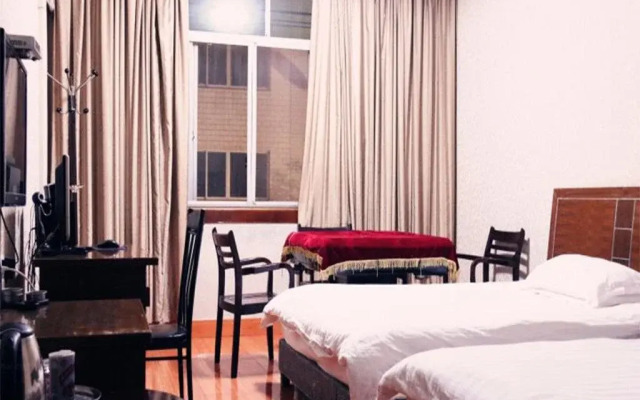 Qingyuan Mengzhou Inn
