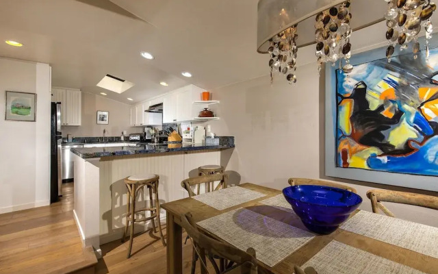 South Sierra Townhouse #103972