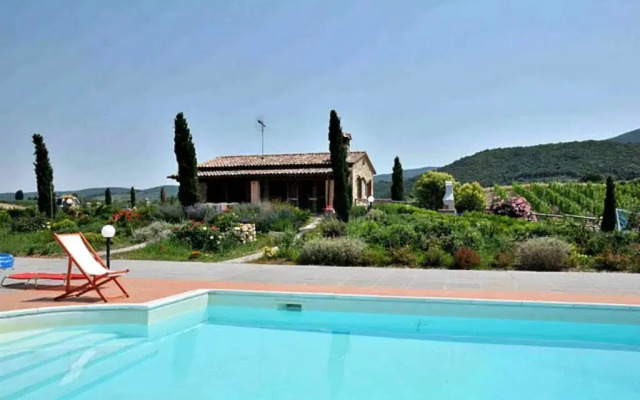 Villa Santa Luce
