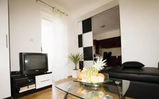 Apartments Toka