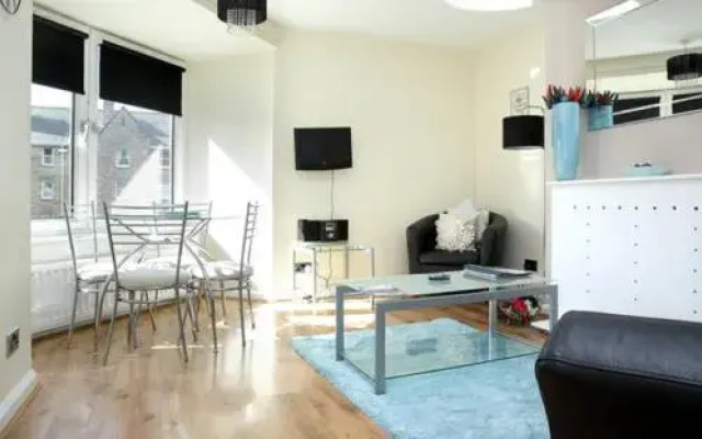 City Centre Royal View Apartments