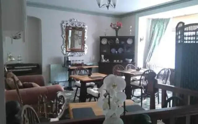 Tara Hotel