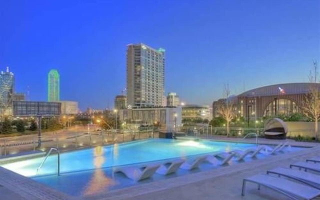 Downtown Dallas 2BR Apts