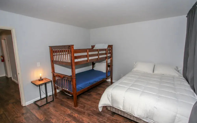 Bear Ski Retreat Townhouse