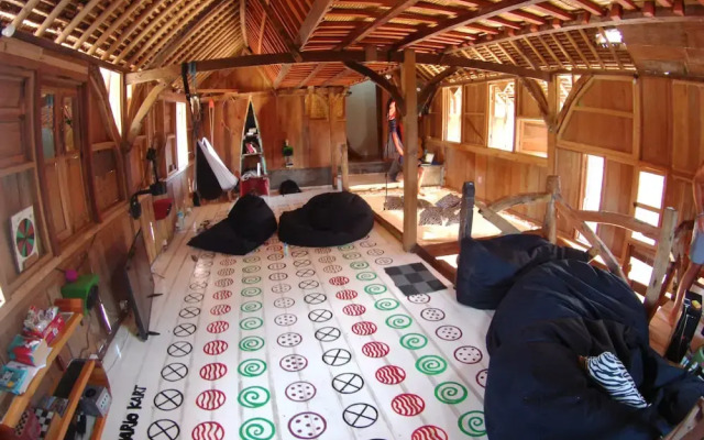 The Rabbit Tree - Hostel