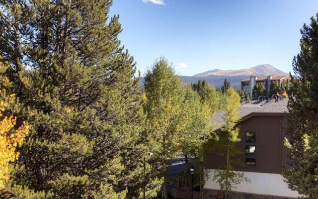 Sundowner II Unit 324 by RedAwning