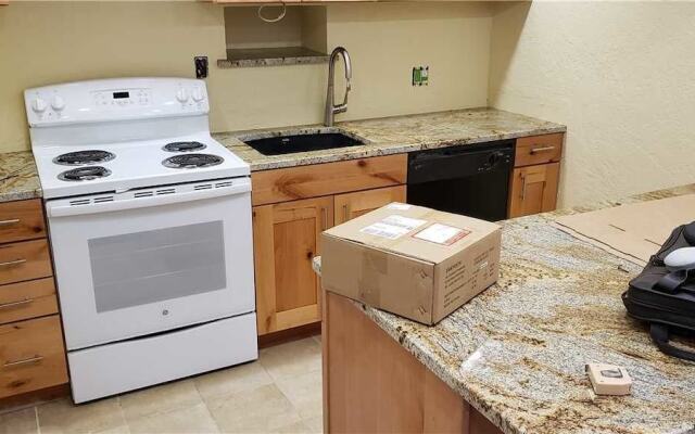 Summit House 502 - 2 Br Condo