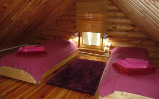 Holiday homes Castania