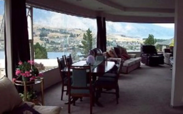 Lake Vista Bed and Breakfast