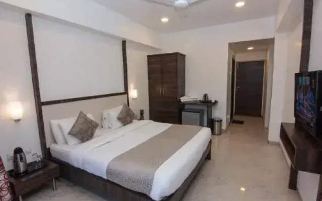 Mayur Retreat