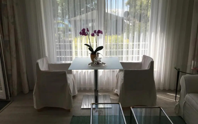Boutique-Hotel Erbguths Villa am See