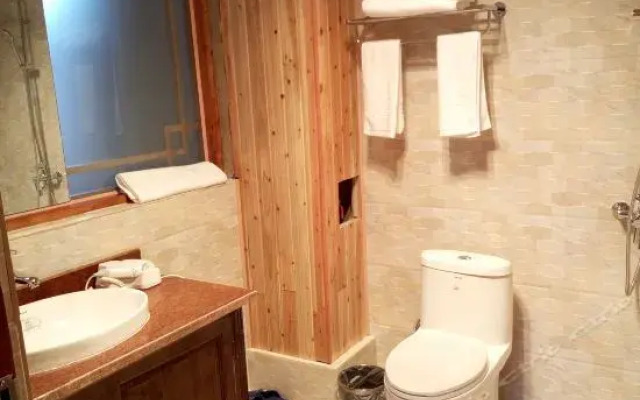 Shangri-La Gu Yue Boutique Guesthouse