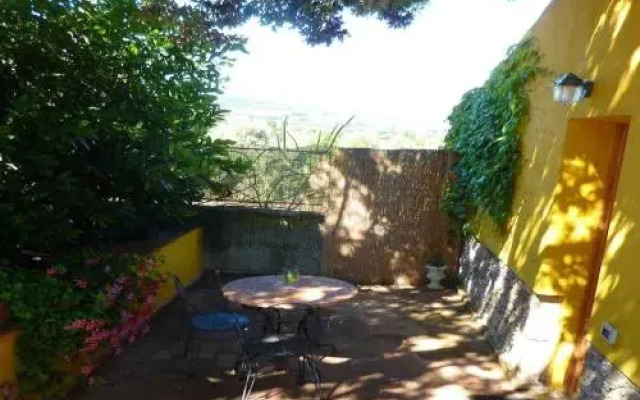 Agriturismo Nero del Debbione