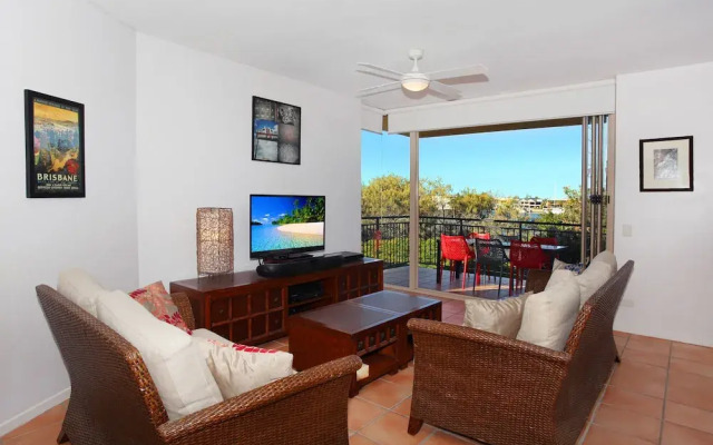 Apartment Little Hill