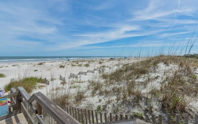 Surf Crestge 12 - 3 Br Cabin