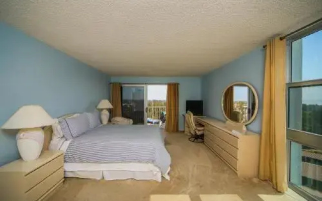 Longboat Key 47 - 2 Br Condo