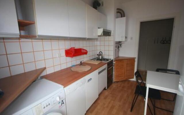 Cosy Studio with Little Garden