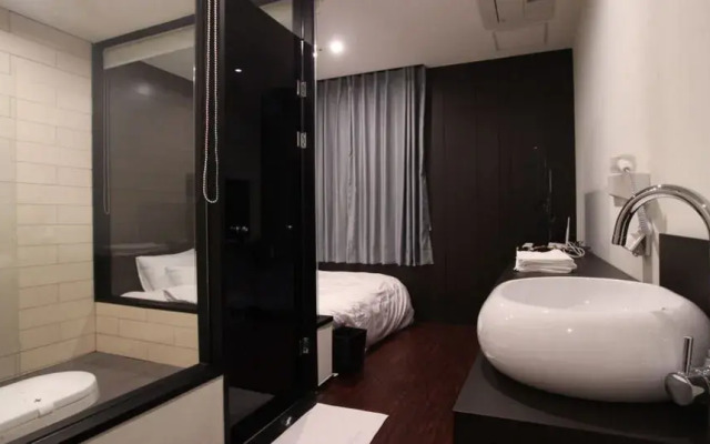 Nenne Boutique Hotel